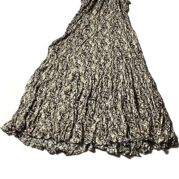 Woman Within: Sleeveless Smocked Camo Dress, Ruching For Comfort, Size 3X - Picture 7 of 9